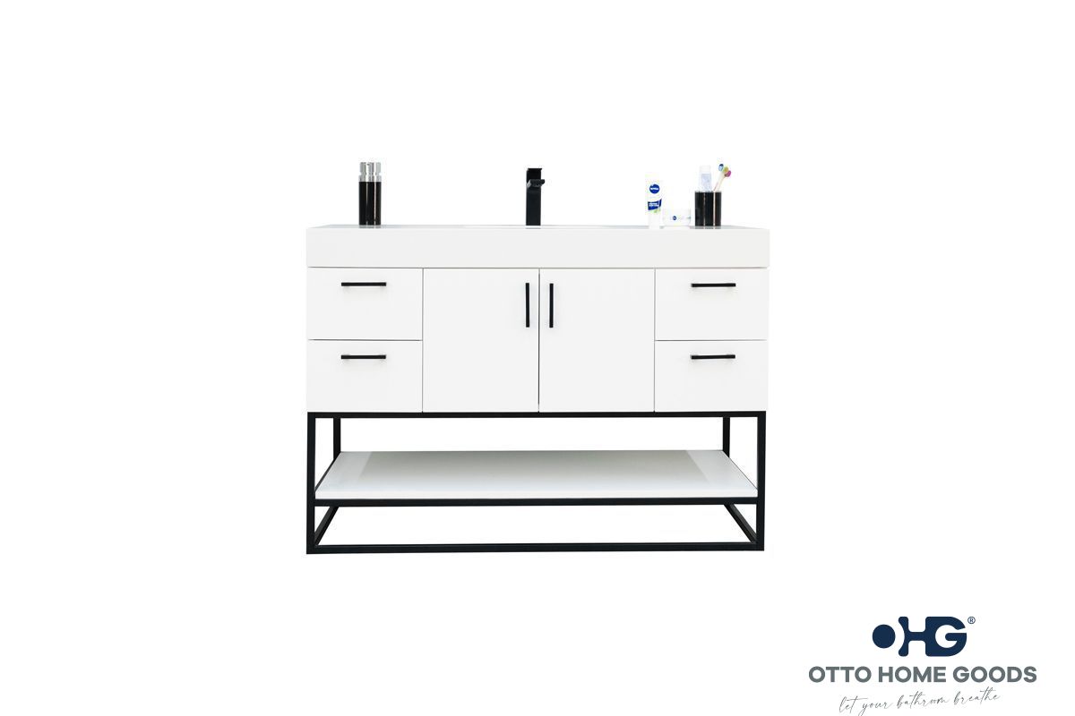 Solana White 48